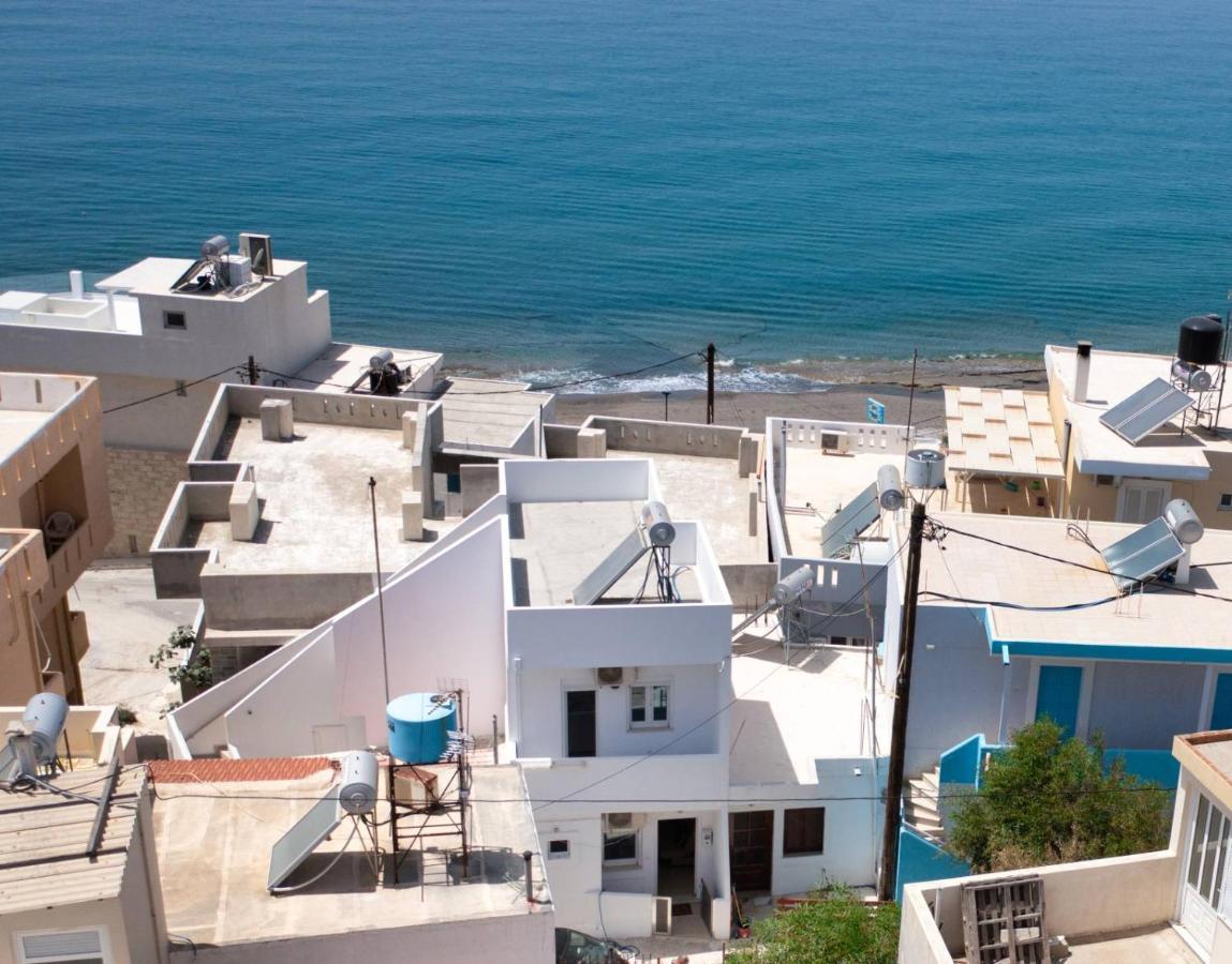 Irini-Kalamaki-Apartments Екстериор снимка