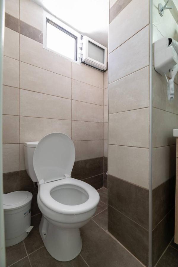 Irini-Kalamaki-Apartments Екстериор снимка